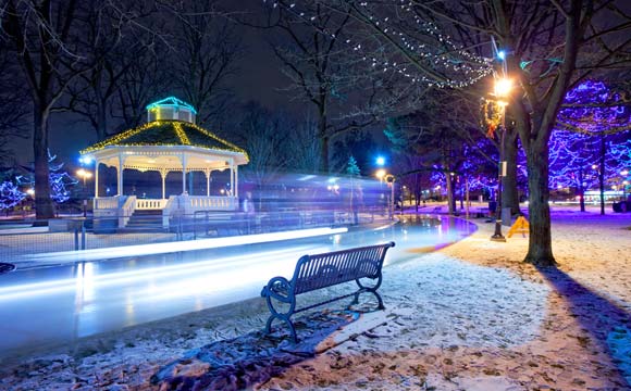 Brampton. Winter skating path at scenic Gage Park. - Tanja Tiziana