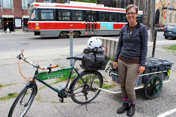 Laurie Featherstone of Featherstone 2 Wheels Green Delivery.