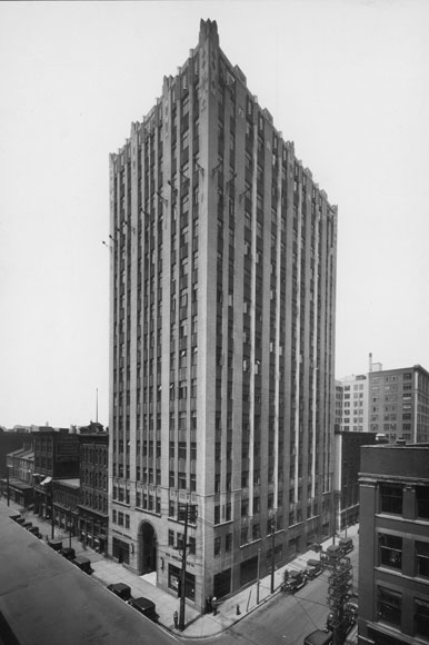 Concourse Building, City of Toronto Archives, Fonds 444, item 3